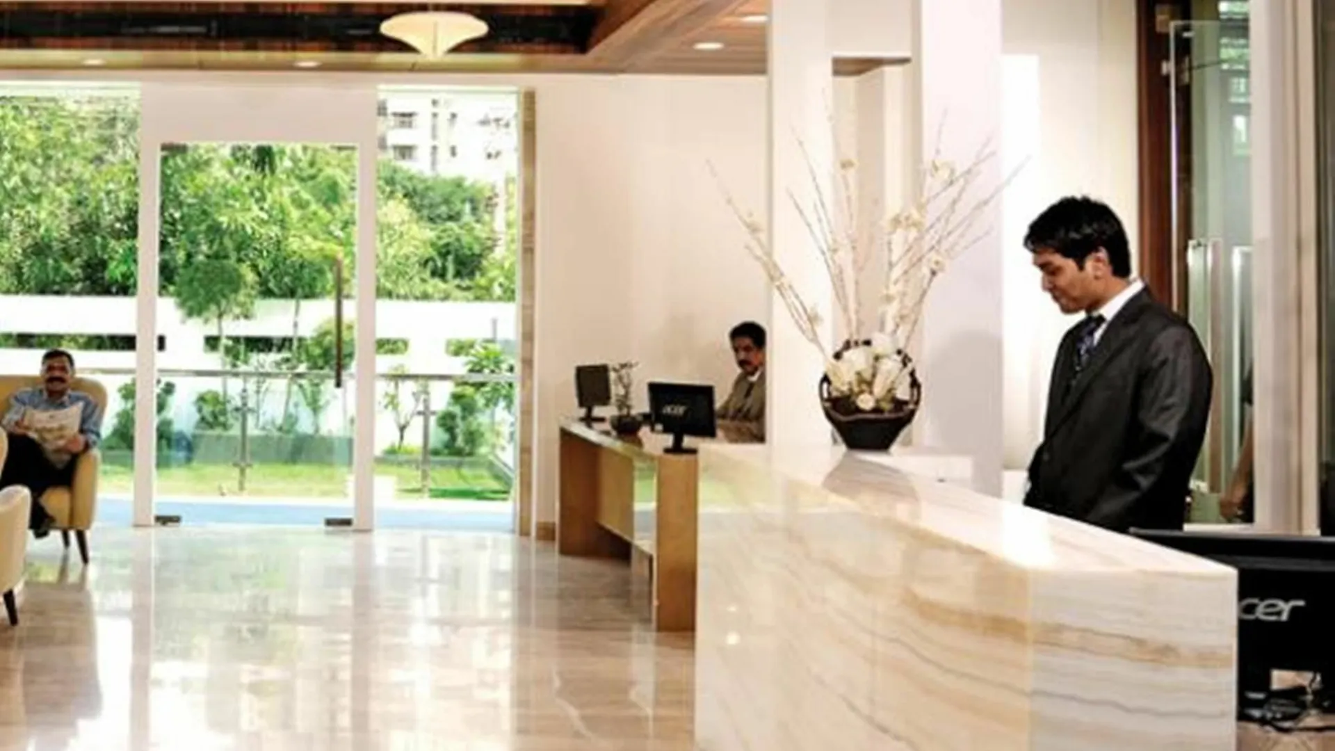 ****  Treebo Premium Eden Residency Hotel Gurgaon India